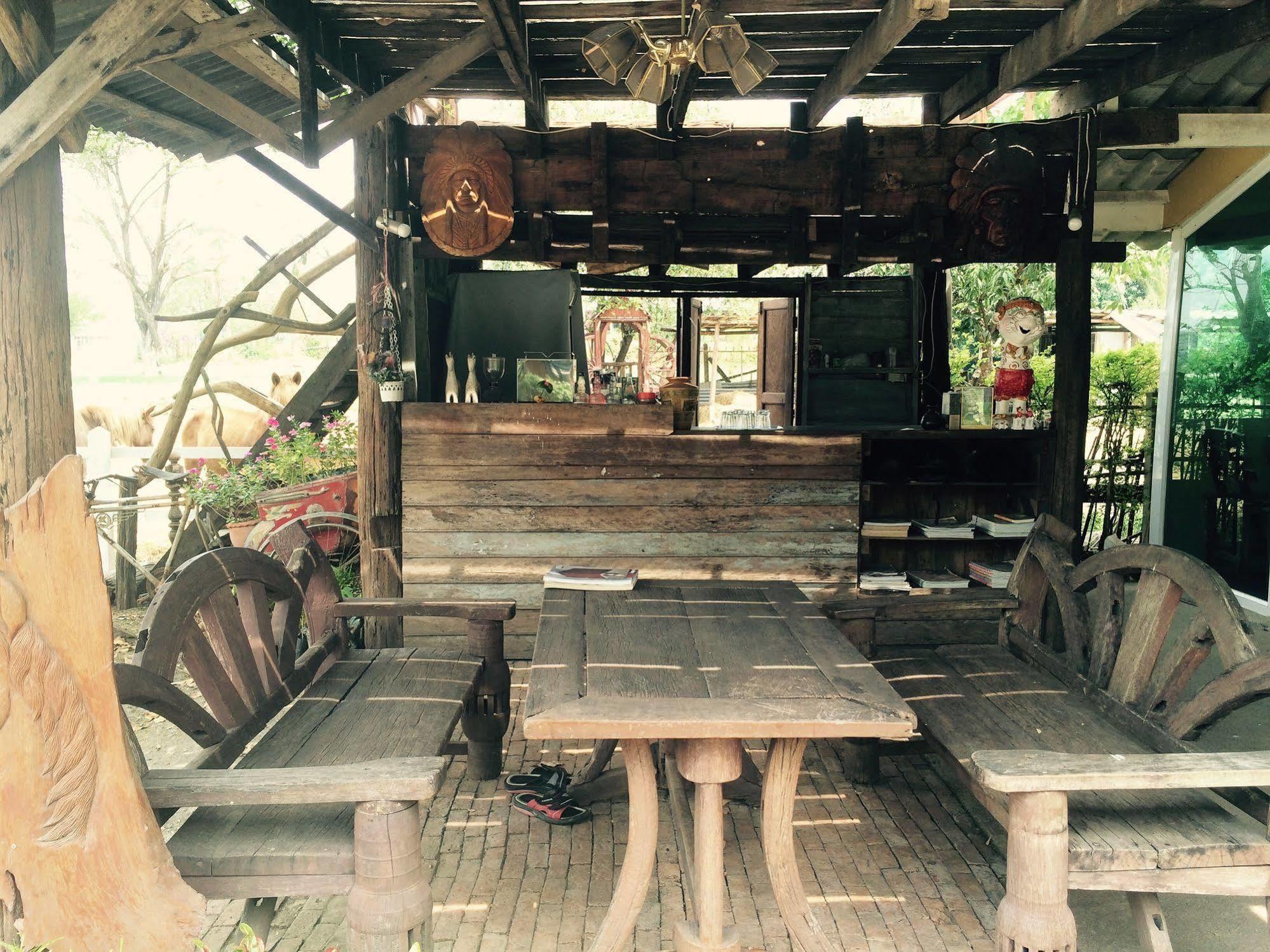 Wanlapa Farmstay Ban Khok Krathiam Экстерьер фото