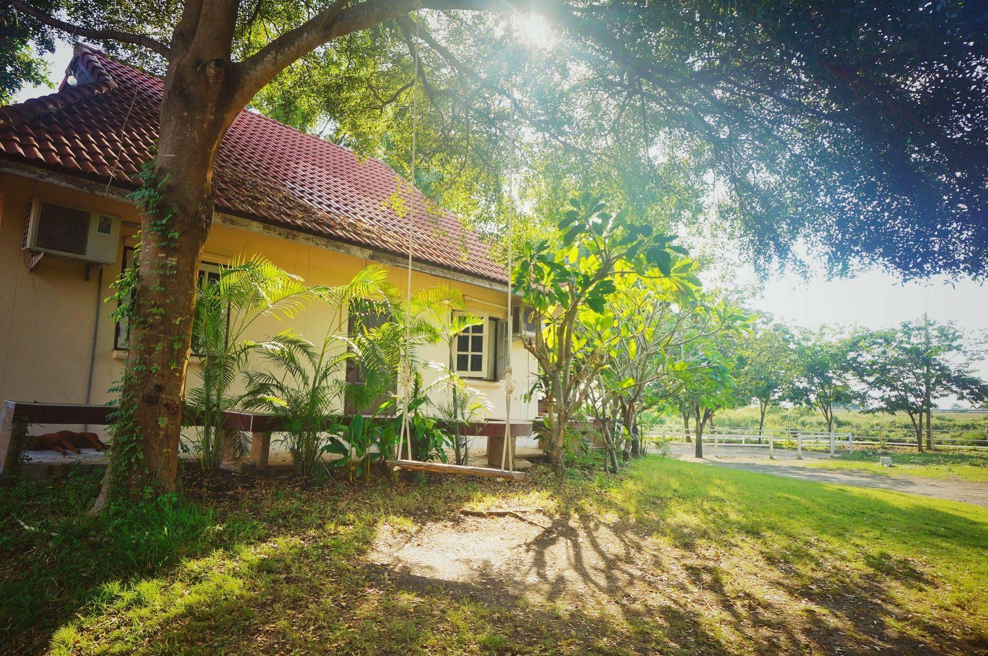Wanlapa Farmstay Ban Khok Krathiam Экстерьер фото