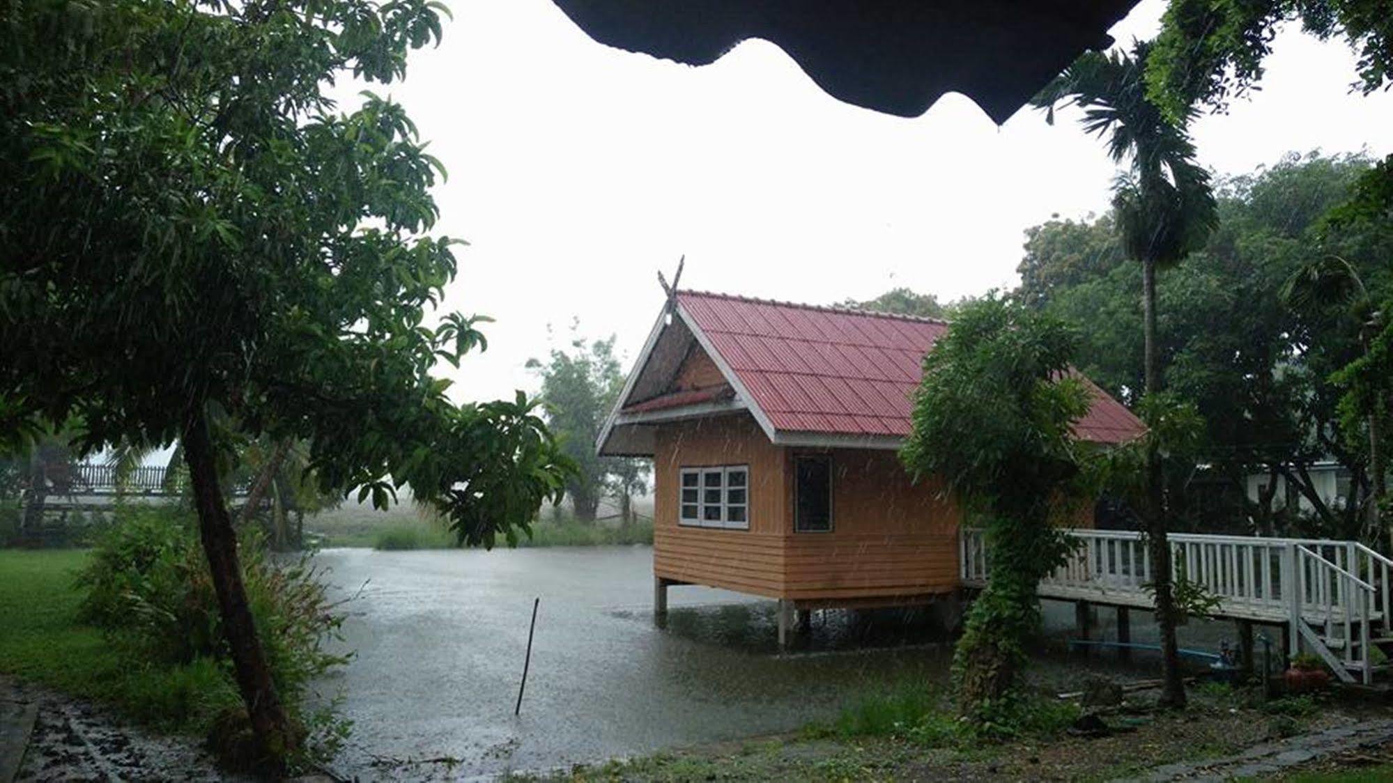 Wanlapa Farmstay Ban Khok Krathiam Экстерьер фото