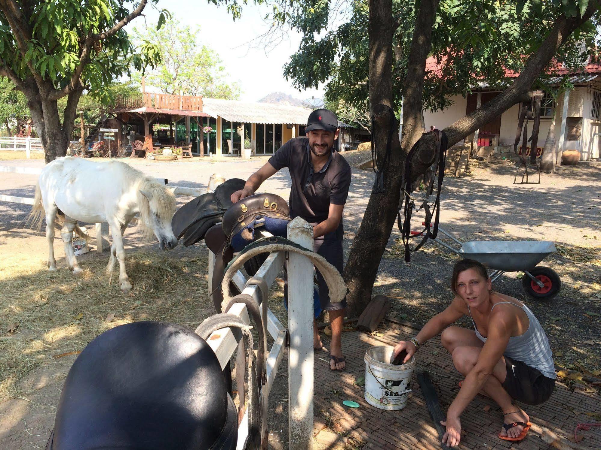 Wanlapa Farmstay Ban Khok Krathiam Экстерьер фото