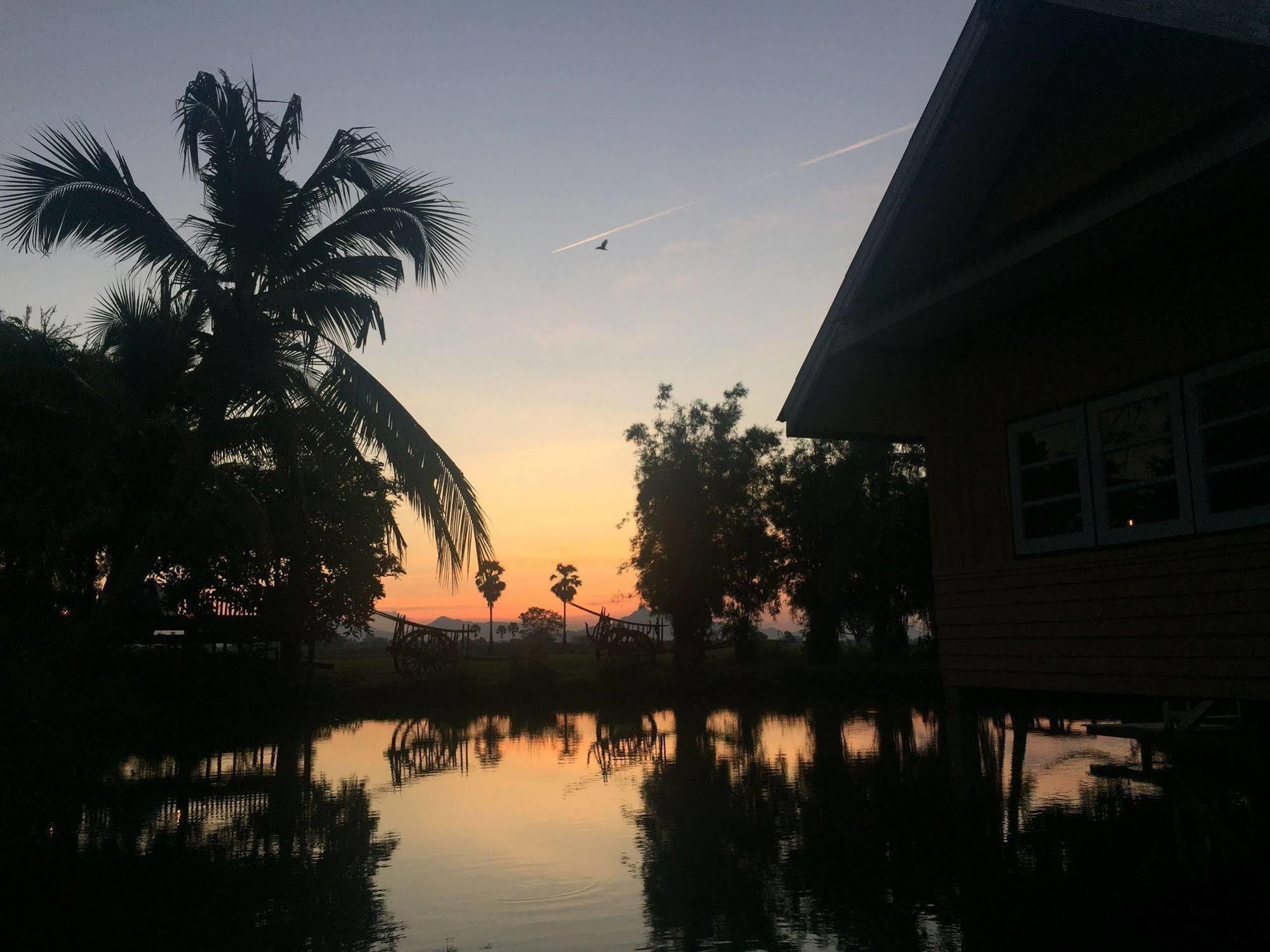 Wanlapa Farmstay Ban Khok Krathiam Экстерьер фото