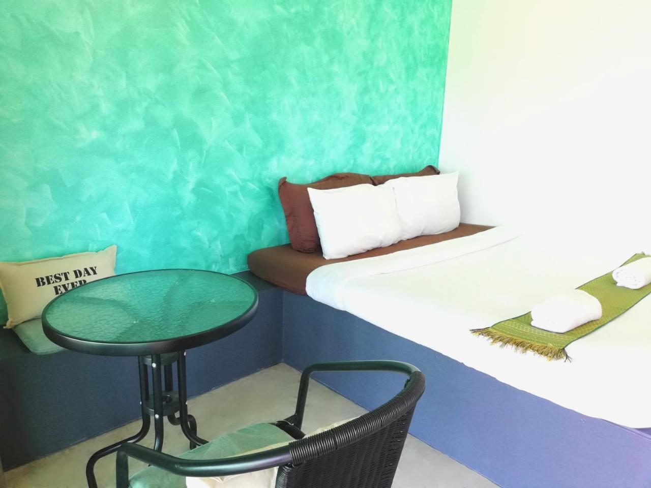 Wanlapa Farmstay Ban Khok Krathiam Экстерьер фото